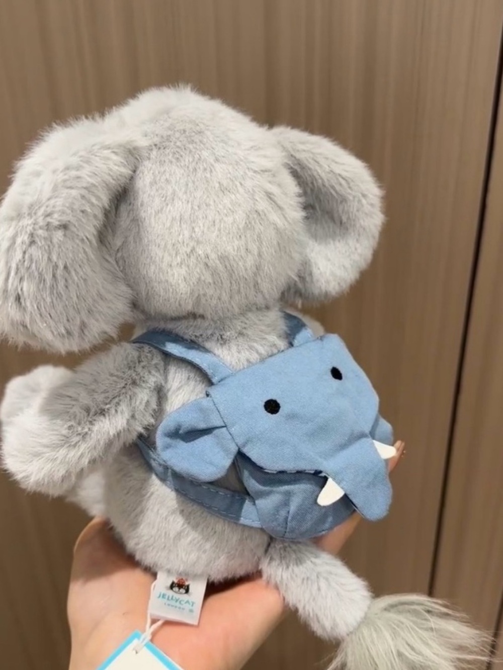 NWT RARE Jellycat Backpack Elephant - Picture 4 of 4